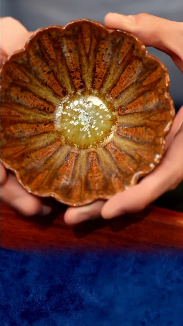 紫砂 宜兴紫砂 柴烧 花口盏杯