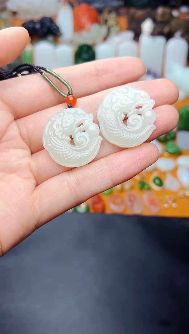 【闪购商品】和田玉颈饰未镶嵌鱼化龙多样性拍一发一