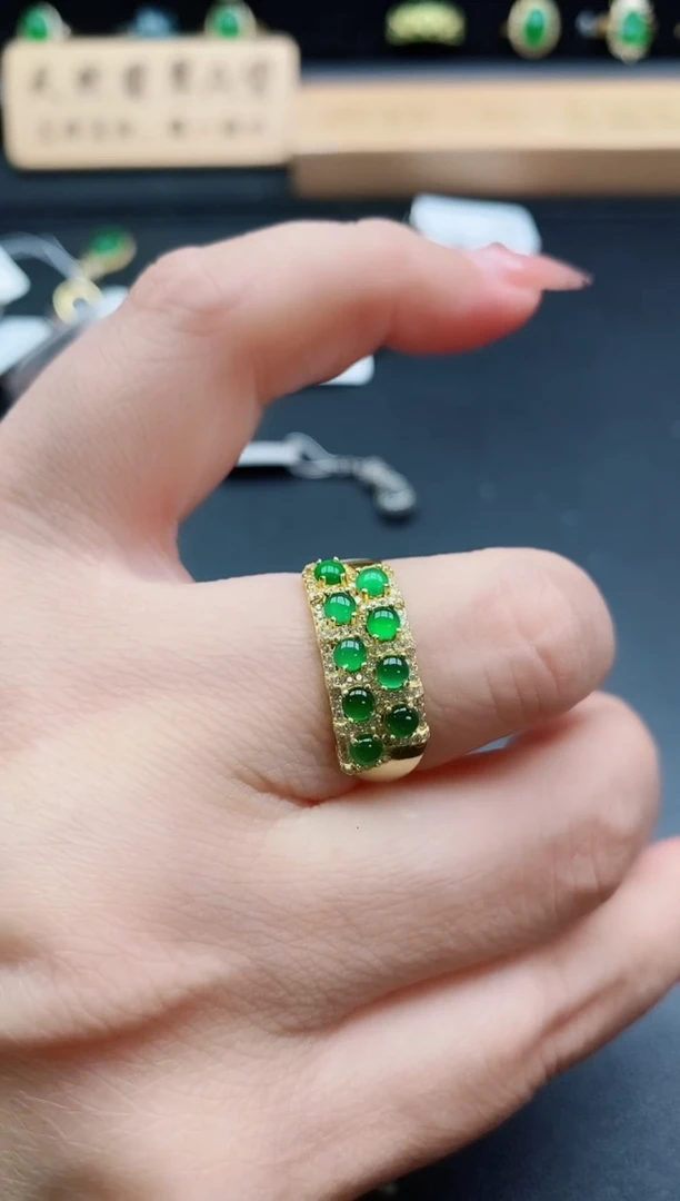 银S925镶嵌戒指翡翠1