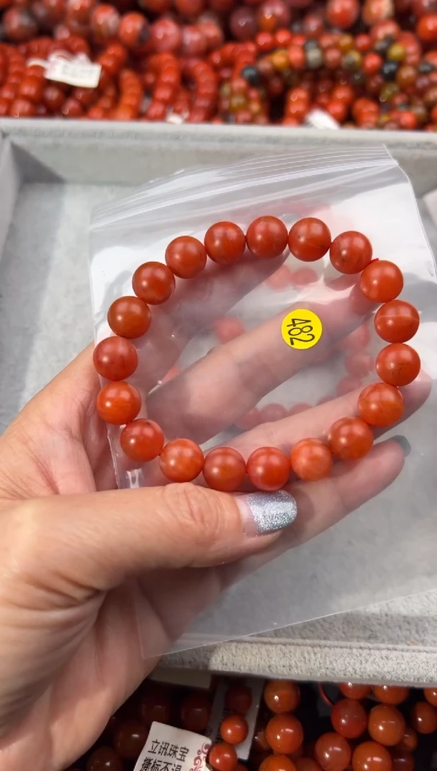 未镶嵌手串南红玛瑙10+
