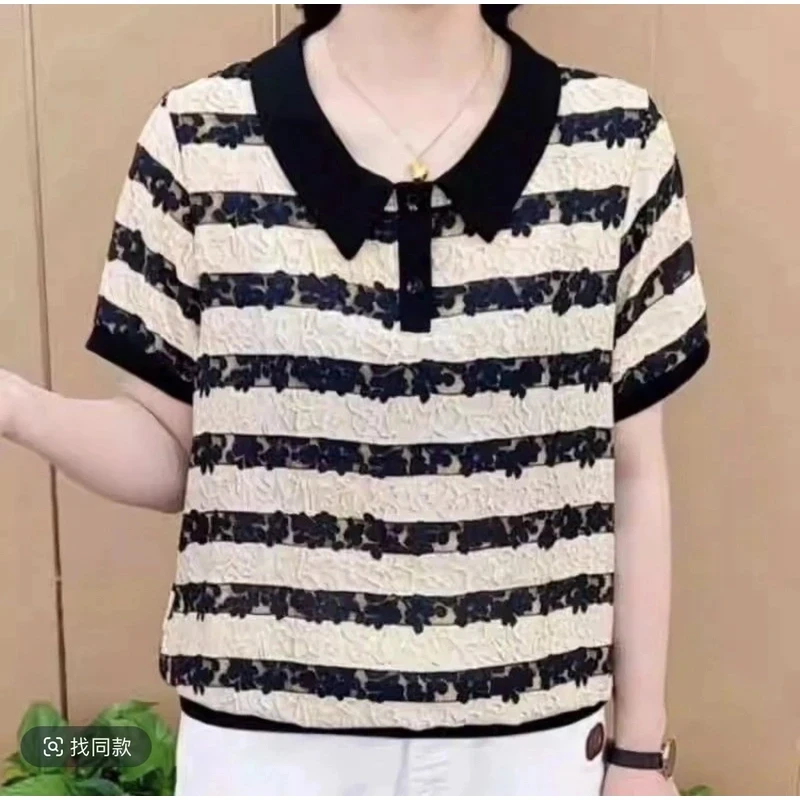 娃娃领宽松条纹中老年女装洋气大码休闲小衫