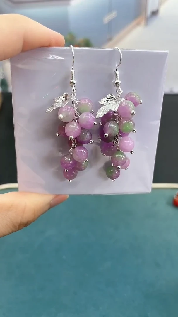 银S925镶嵌翡翠耳饰6mm春彩葡萄