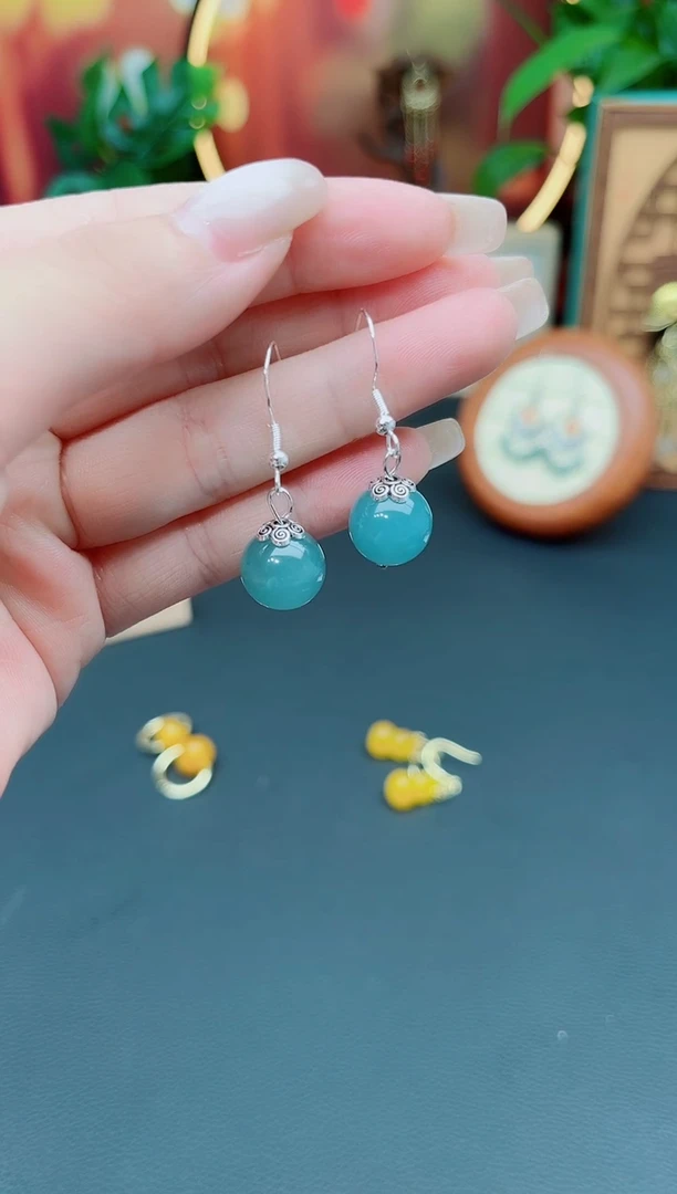 石英质玉（天山翠）银S925镶嵌耳饰327000