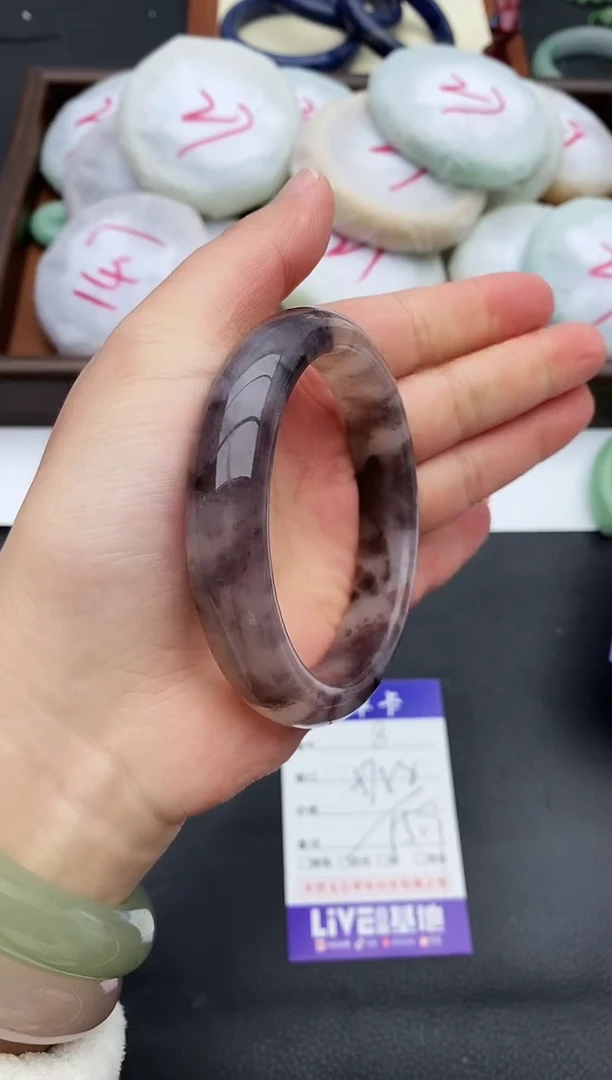 未镶嵌手镯石英质玉8+57/58