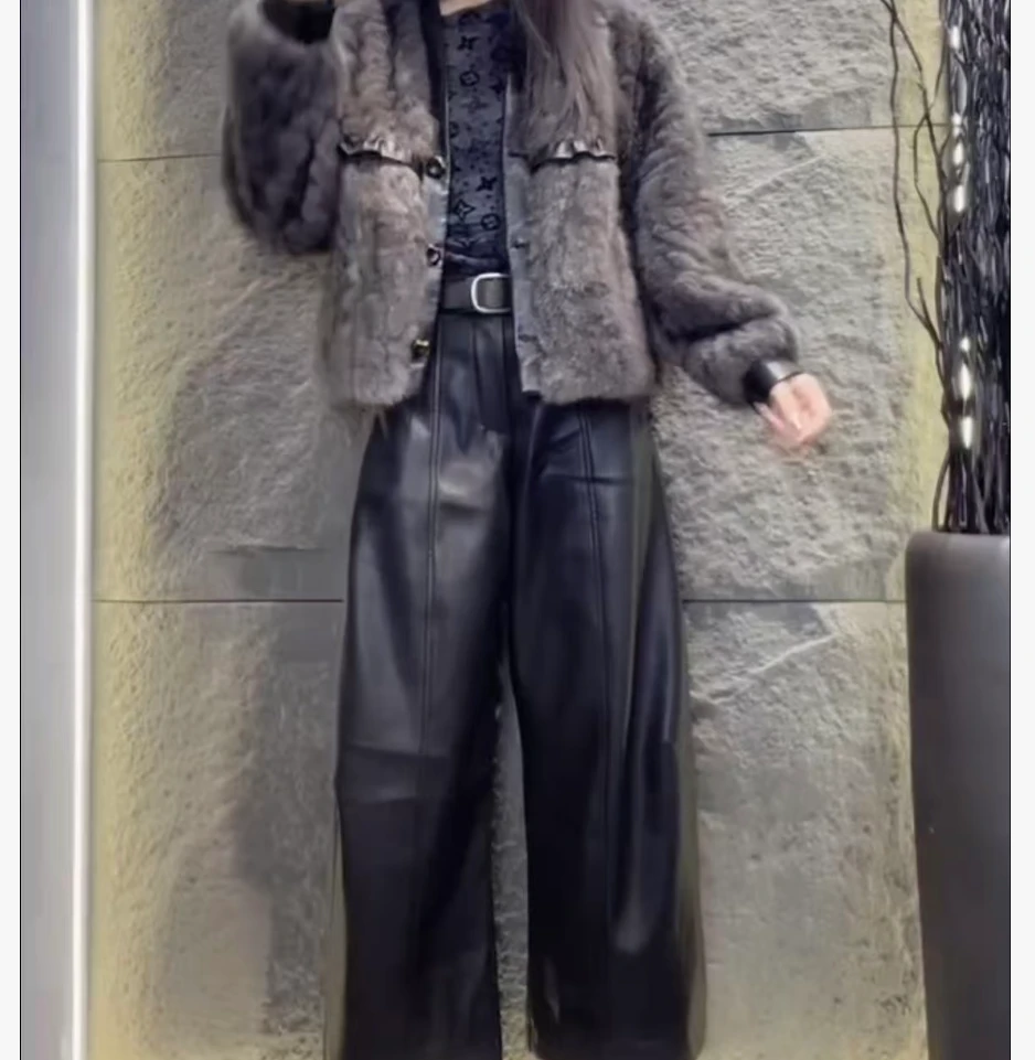 时尚潮流百搭精品女装dgd7836