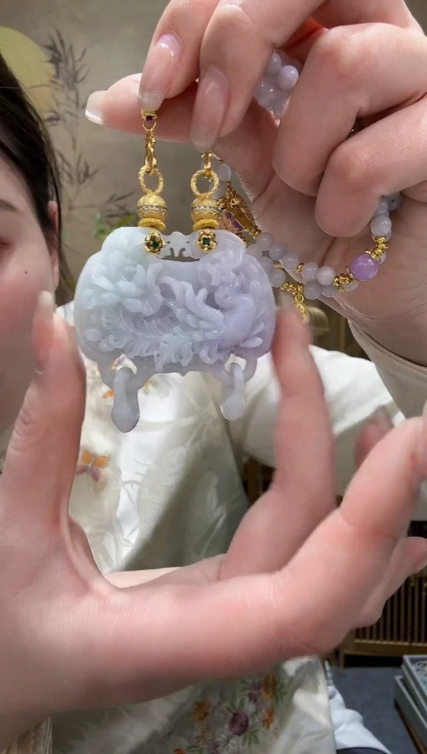 【闪购商品】翡翠颈饰未镶嵌吊坠