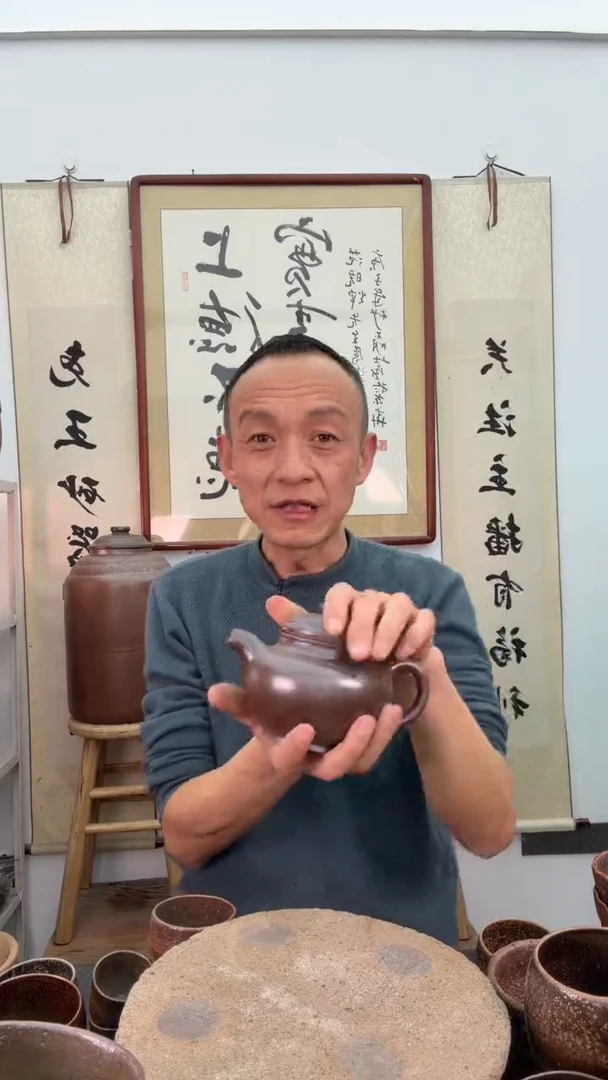 无釉带壶球的高掇壶壶非遗技艺