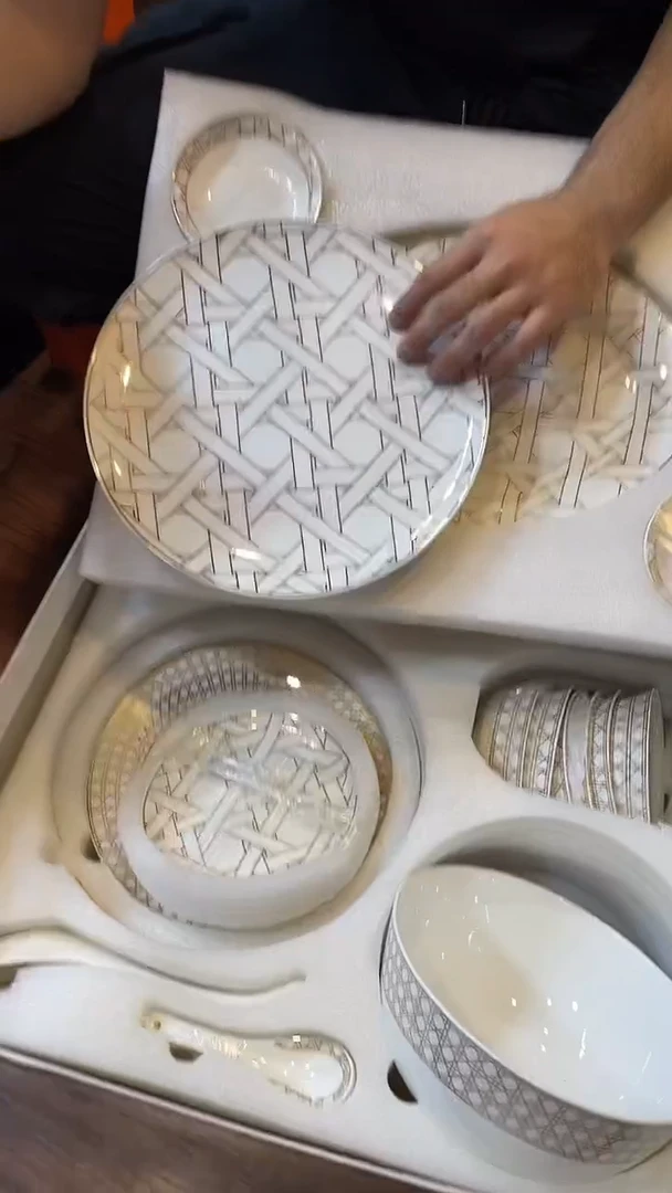 杯鸿辉家品牌瓷器，京东包邮！