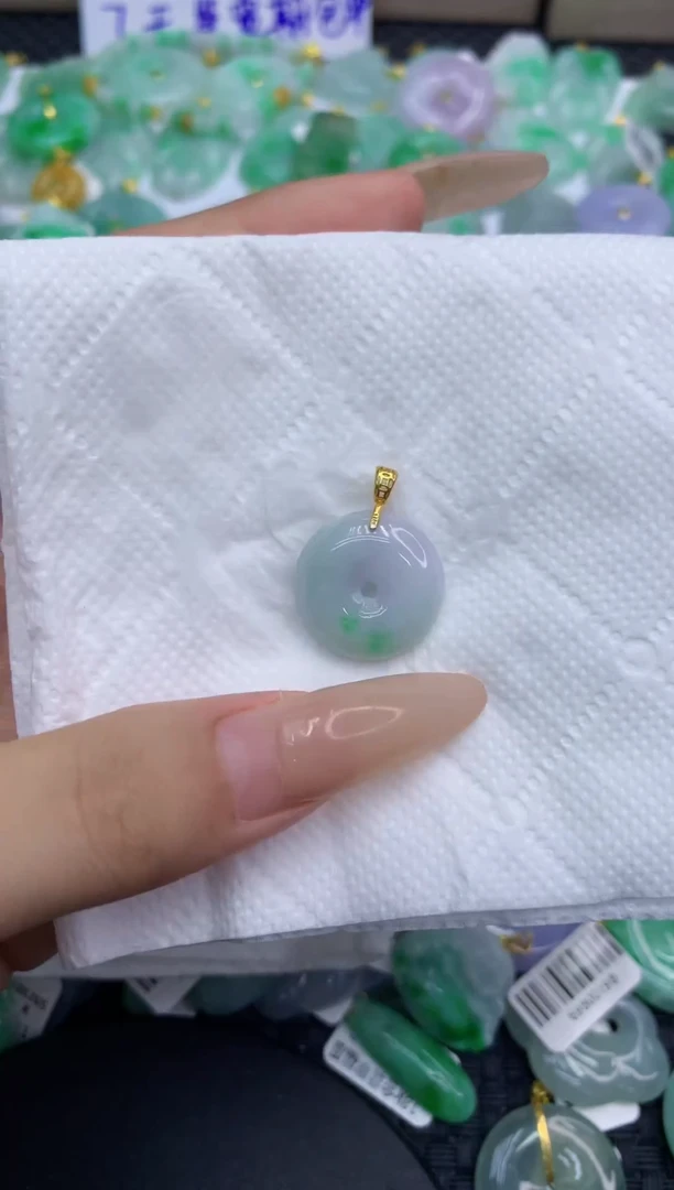 颈饰未镶嵌翡翠天然缅甸A货翡翠