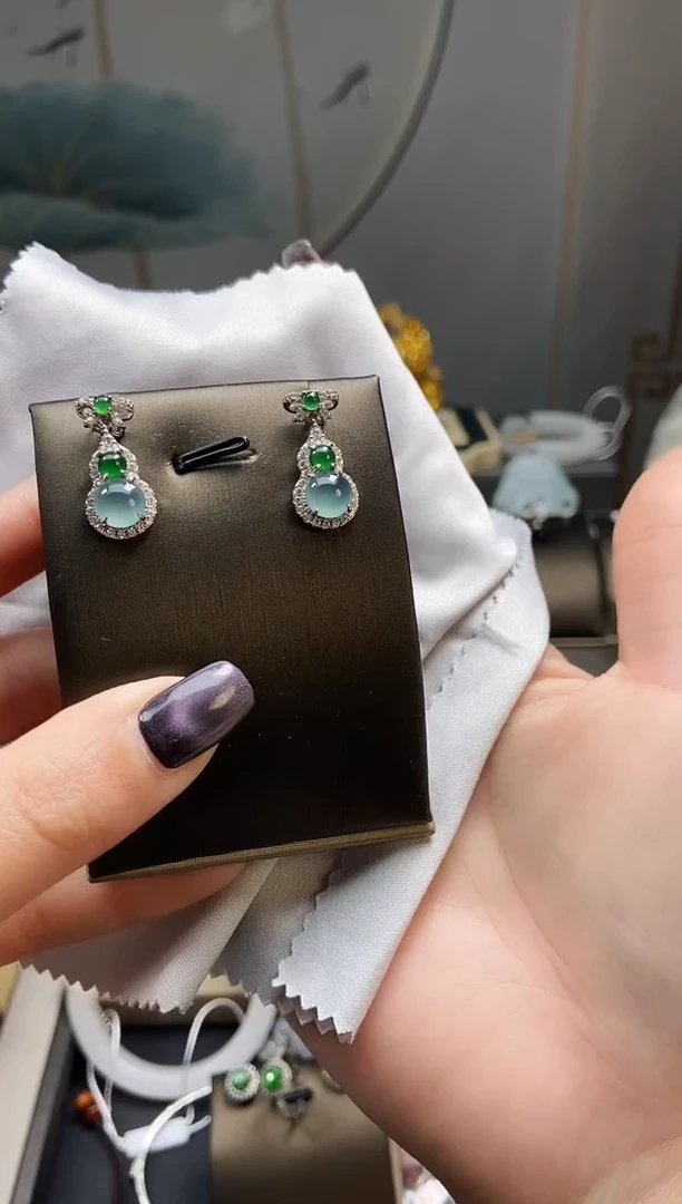 【闪购商品】翡翠耳饰银S925镶嵌2502100143 HZ 翡翠耳钉