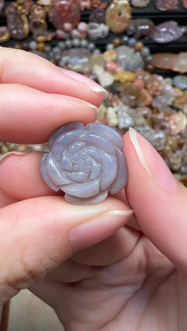 颈饰未镶嵌硅化珊瑚（珊瑚玉）352