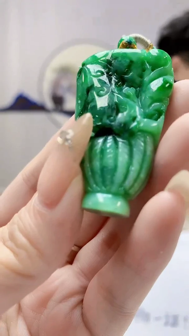 未镶嵌定制翡翠4688DD-毛货挂件26