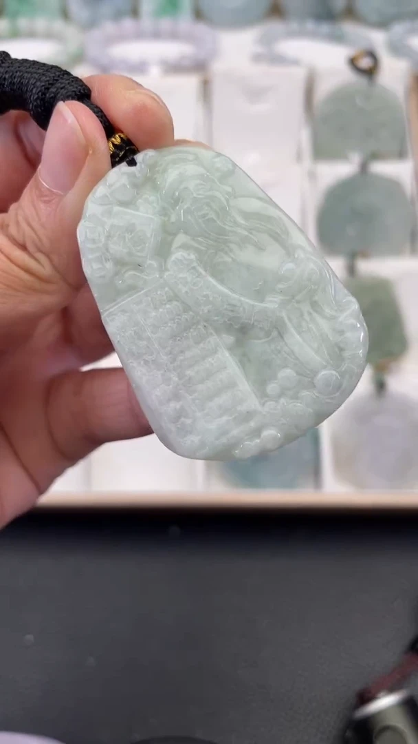 颈饰未镶嵌翡翠天然缅甸翡翠A货372