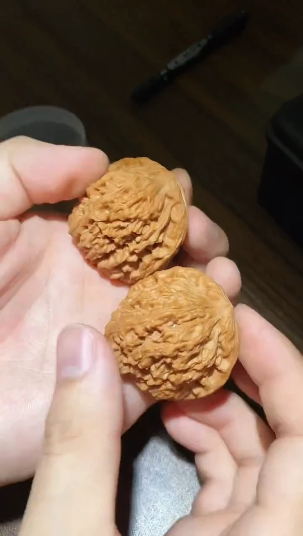 桃核把件全品南疆石43-44