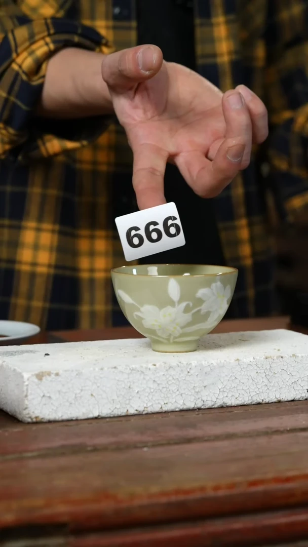 瓷片标题标题标题标题