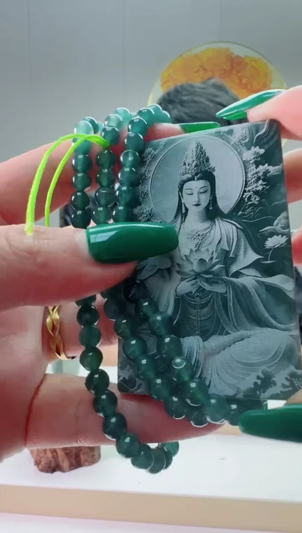 翡翠未镶嵌颈饰多样性随机发其一