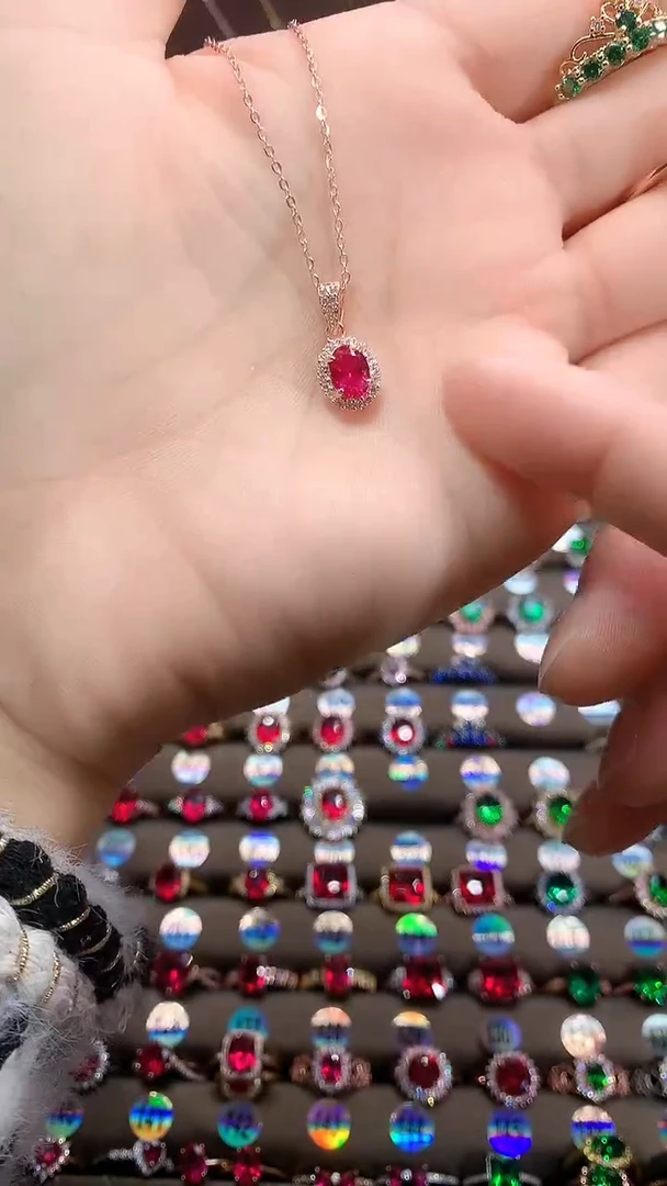 【闪购商品】红宝石吊坠(赠链)银S925镶嵌玫瑰金5.7