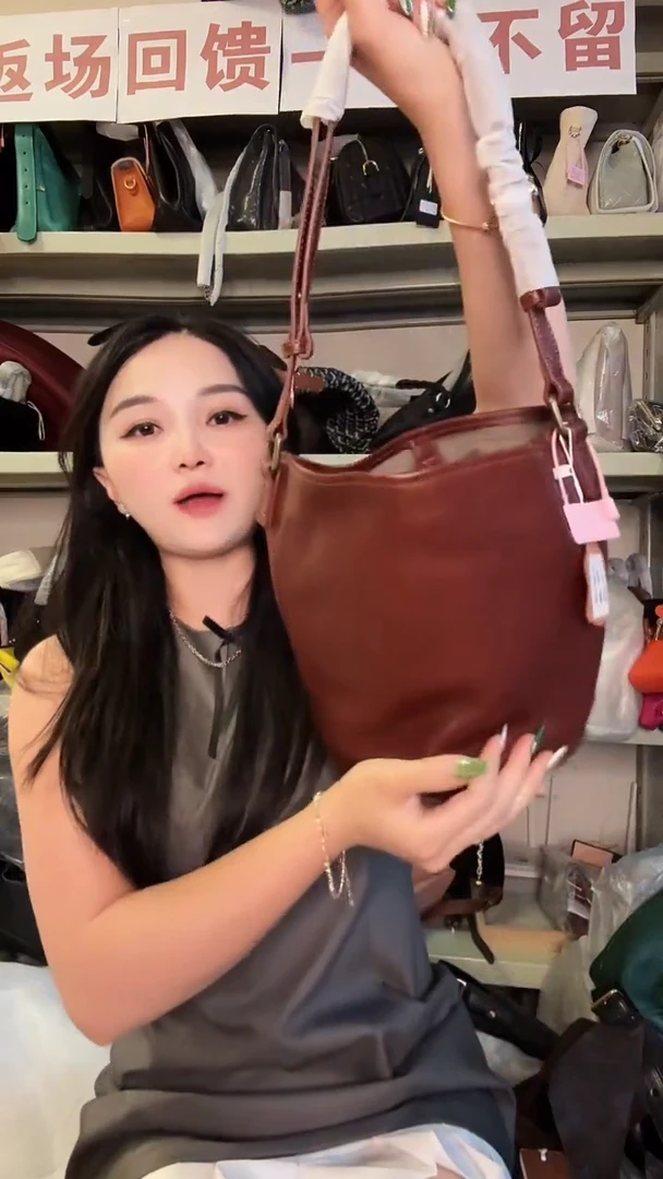 小牛剖层皮革)编号珊瑚店清斜挎包真皮包时尚百搭包包