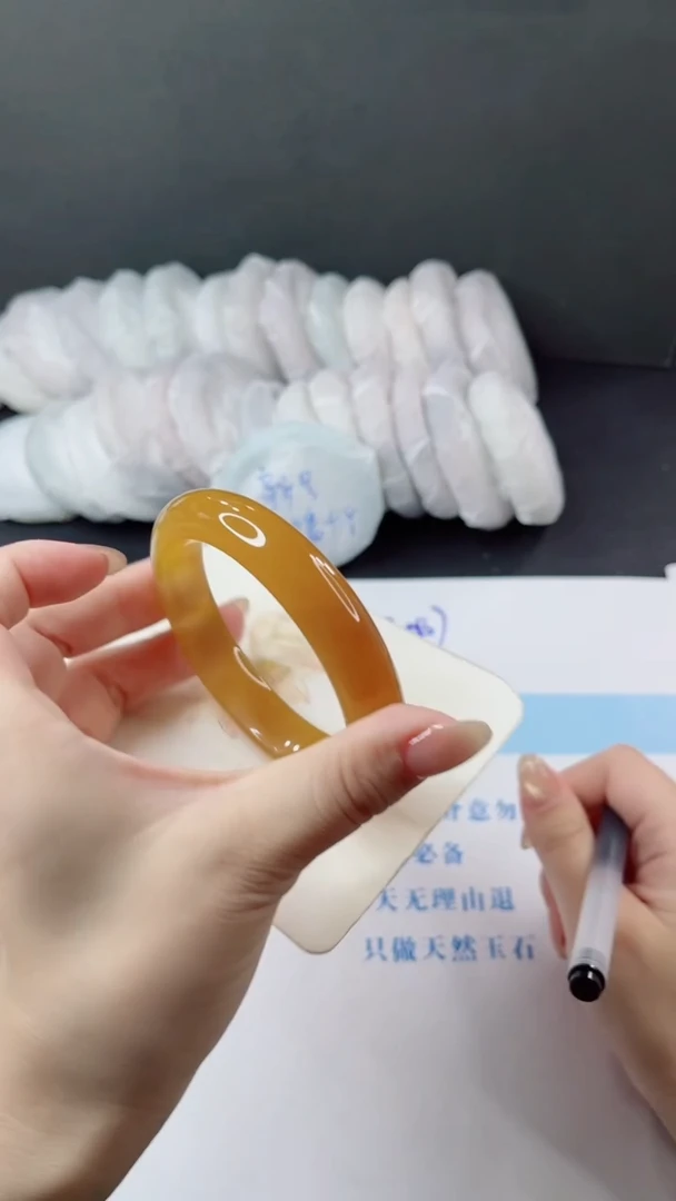 未镶嵌手镯石英质玉多样性发货L14