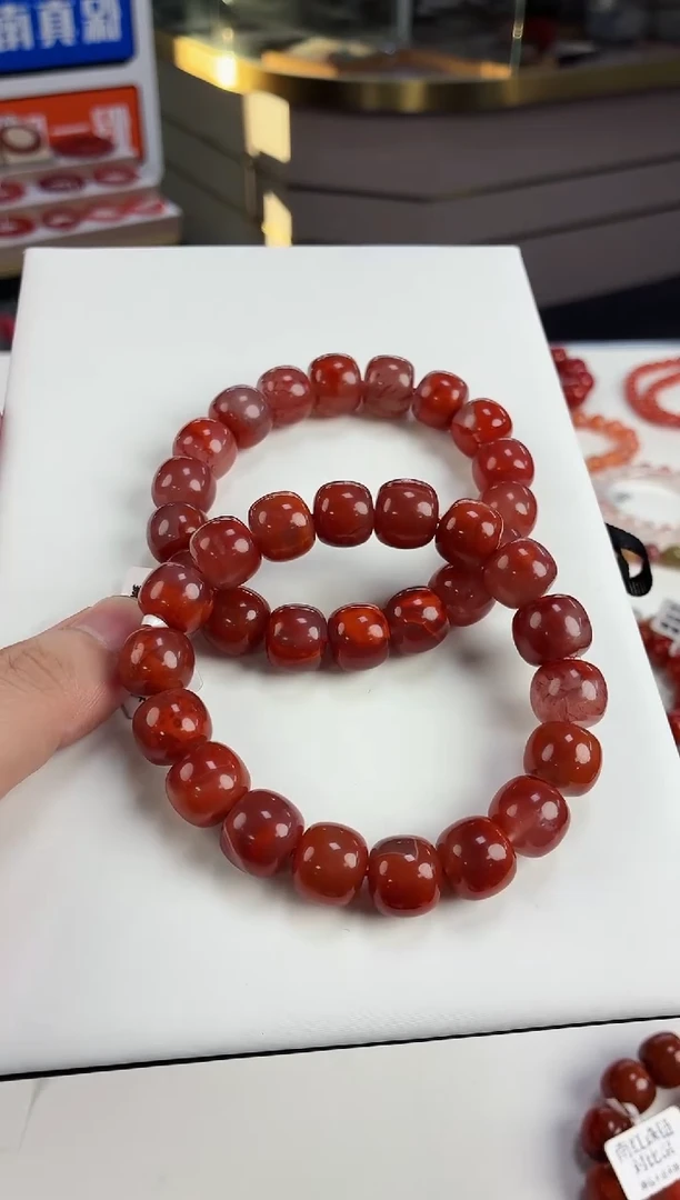未镶嵌瓦西老型手串13+南红玛瑙（多样式发其一）