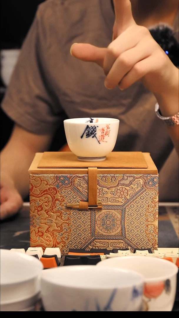 景德镇手绘陶瓷钱002