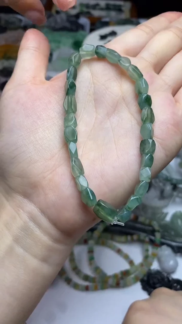 定制翡翠未镶嵌毛货定制不退不换