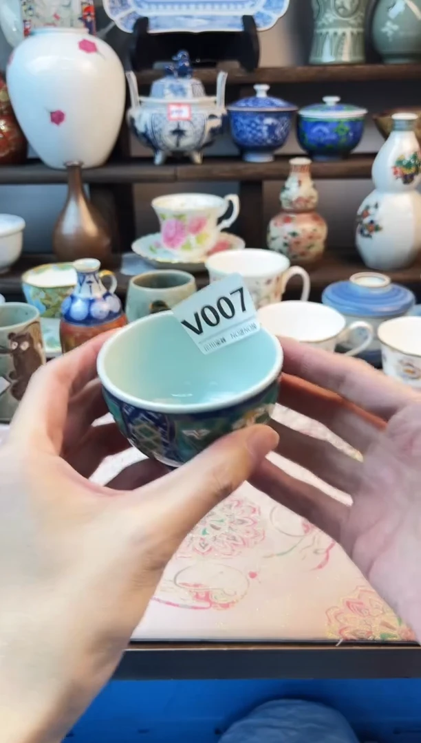 瓷片虹*喵 V007不退不换.感谢理解