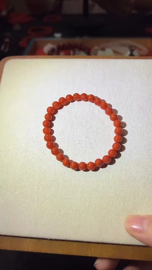 未镶嵌手串南红玛瑙单圈