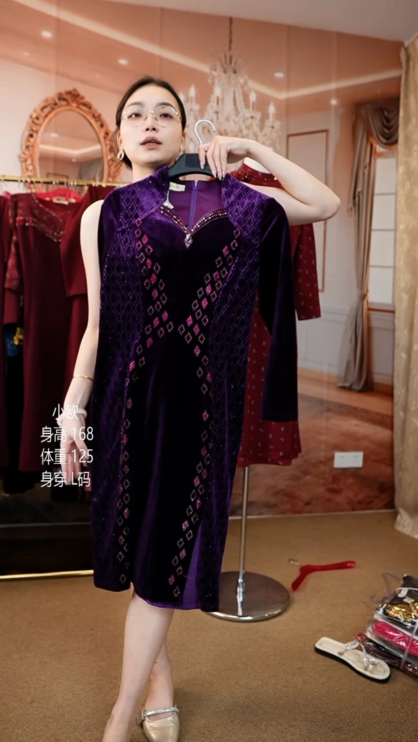 挂脖款125斤以内能穿   58