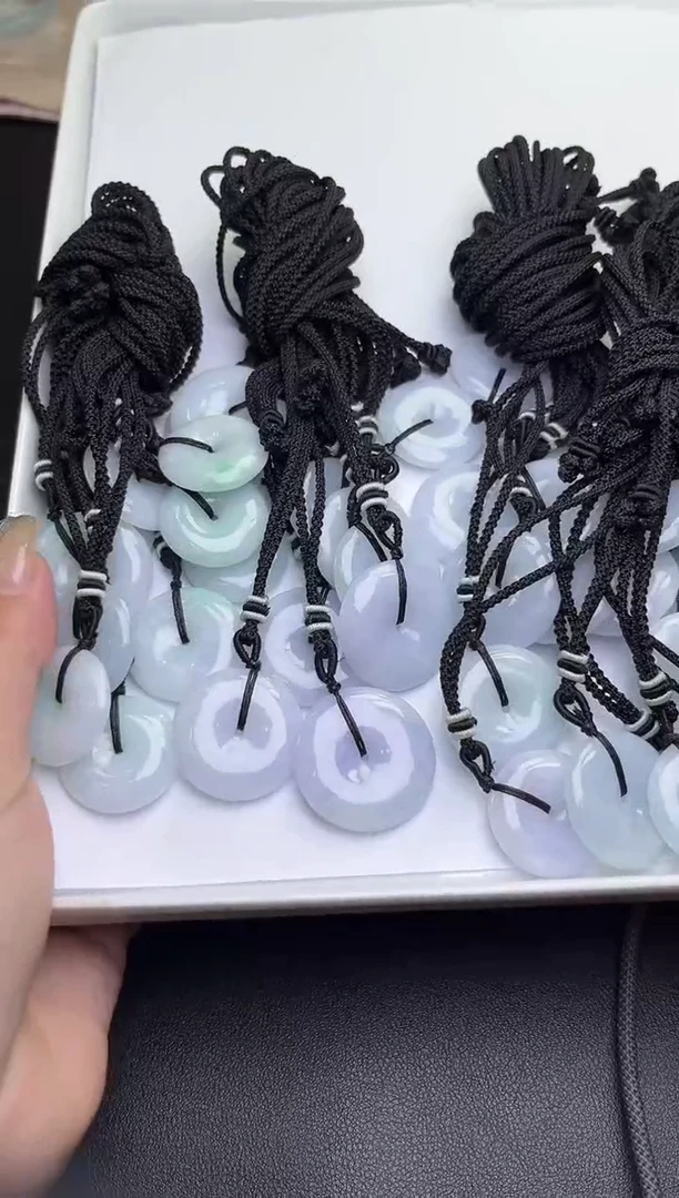 翡翠未镶嵌颈饰DY20250628007多样性发一件