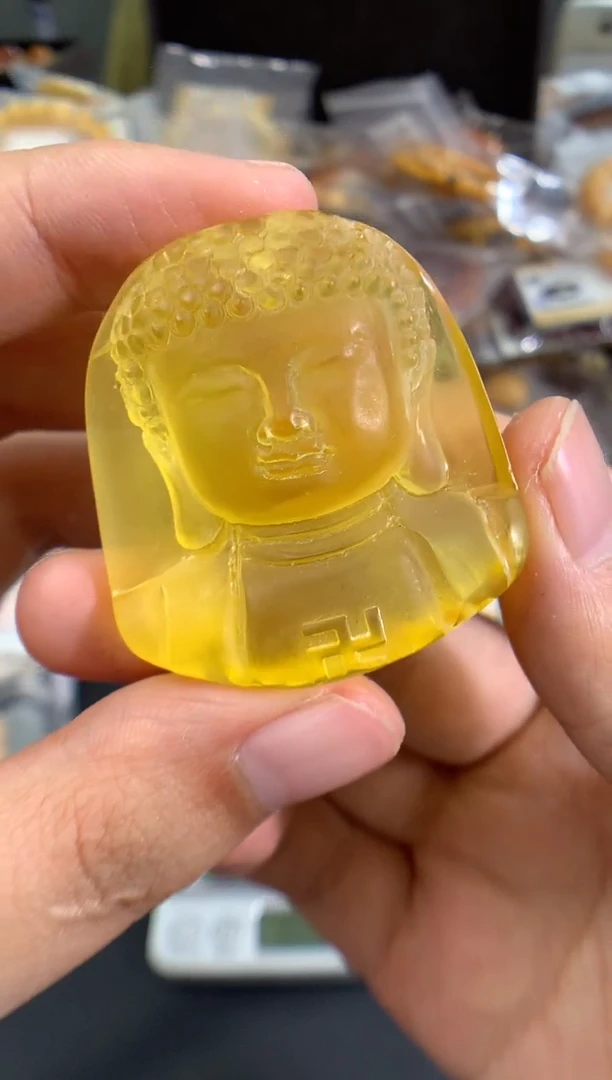 蜜蜡未镶嵌珠宝奇石165