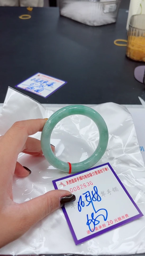 翡翠手镯未镶嵌111111111111