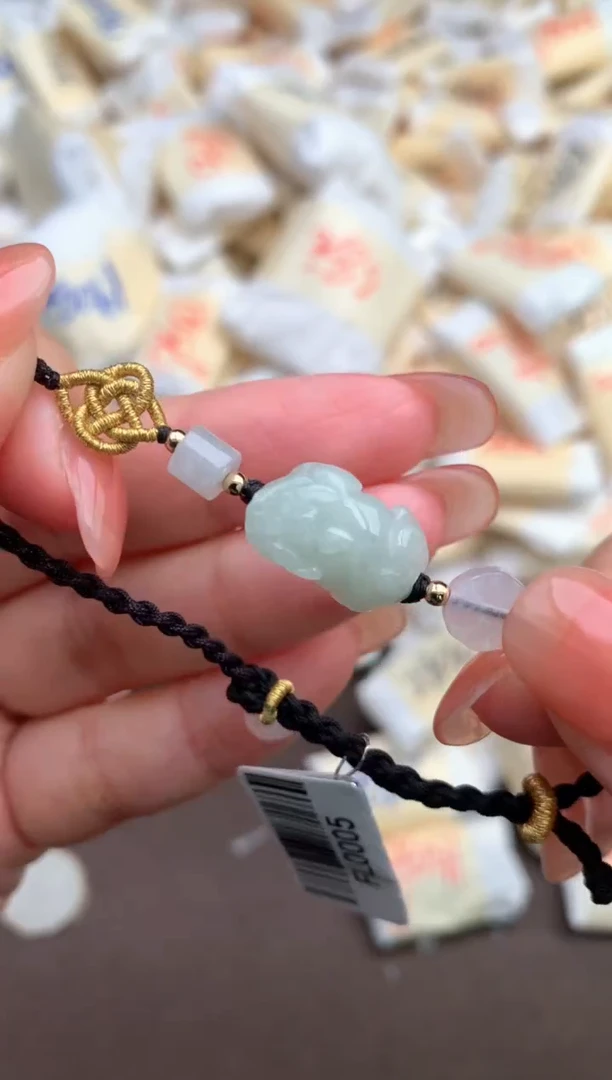 【闪购商品】翡翠手绳未镶嵌 —