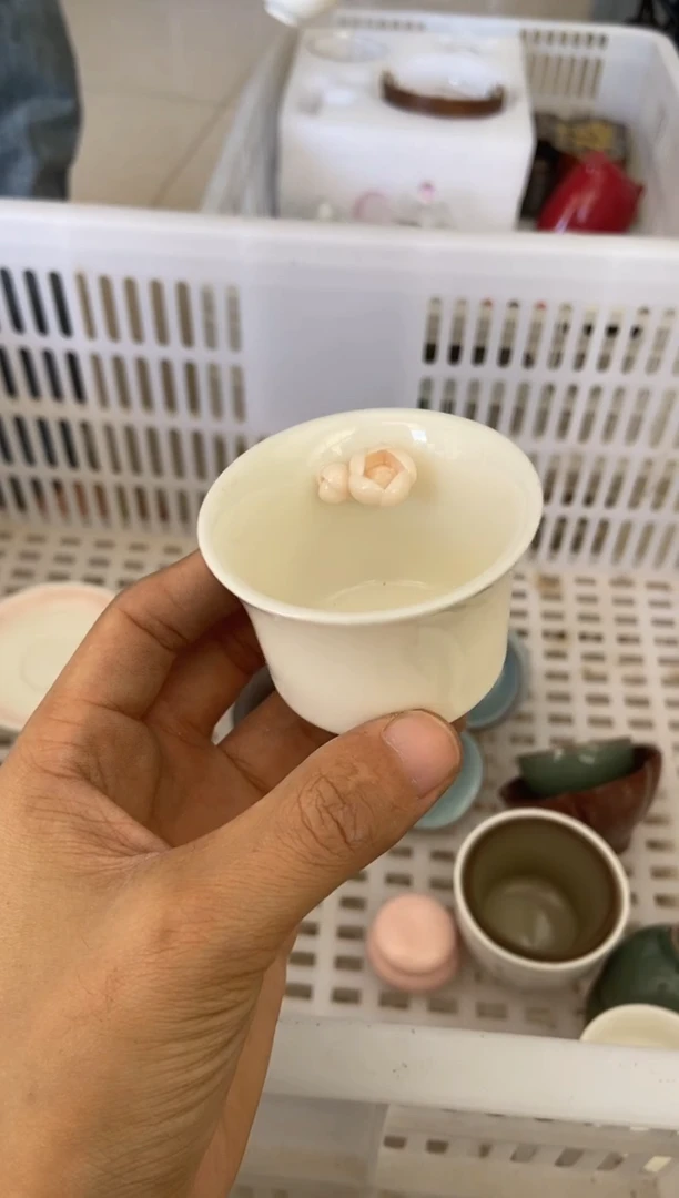 杯无运费险有瑕疵的摄影的产品有使用过的痕迹有点脏介意勿拍