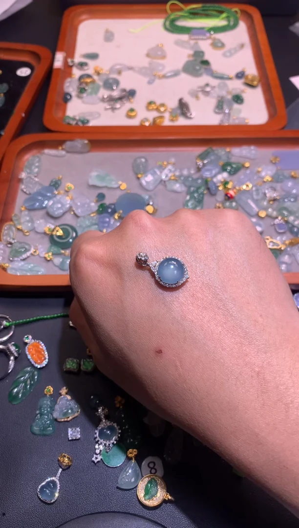 【闪购商品】翡翠吊坠(不含链)银S925镶嵌1