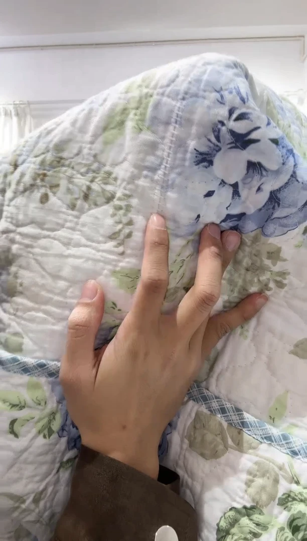 棉150*200纯棉床盖22号拼接瑕疵