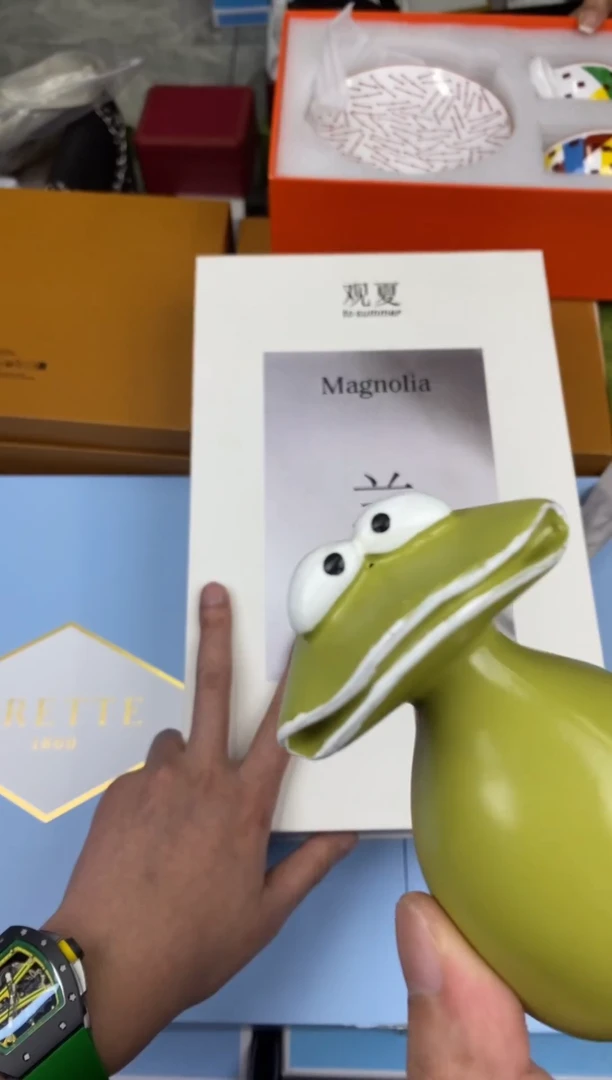 瓷片手工商品，没有品牌