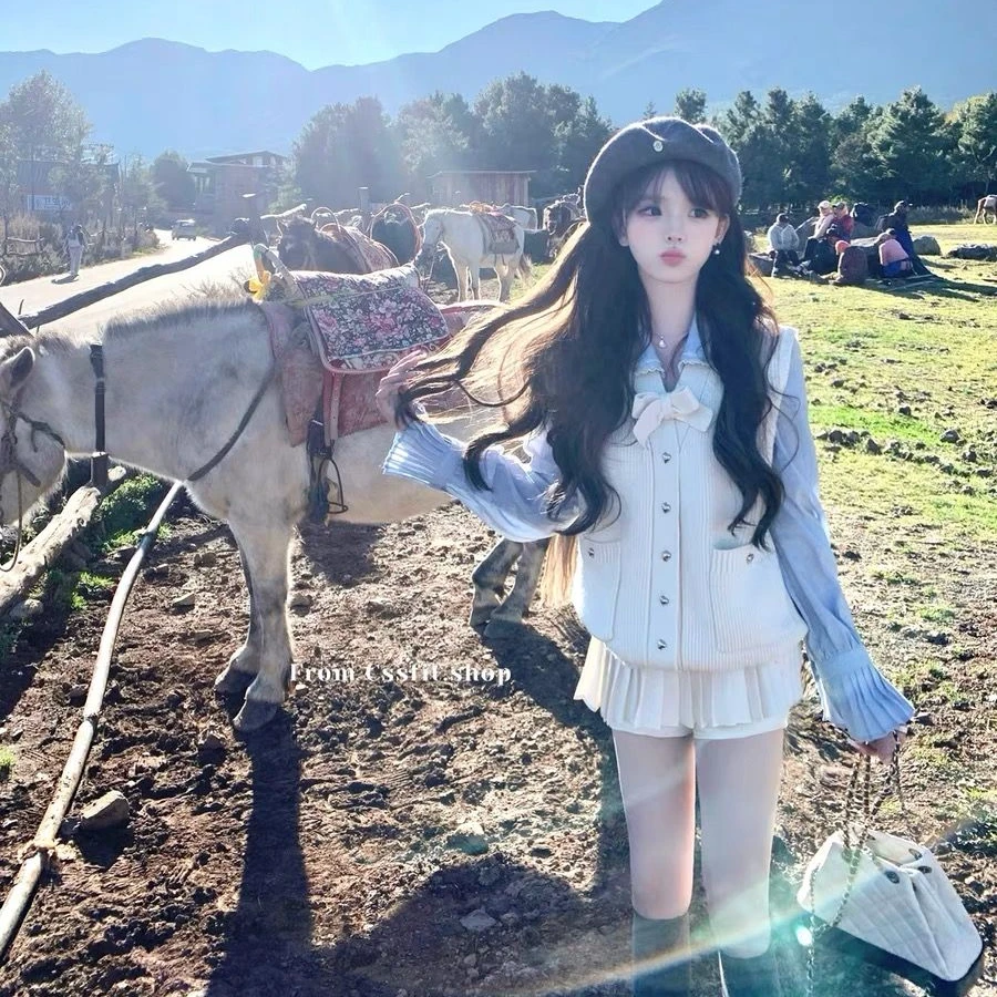 三件套女2025春秋季新款韩系学院风蝴蝶结奶白马甲蓝色衬衫半身裙