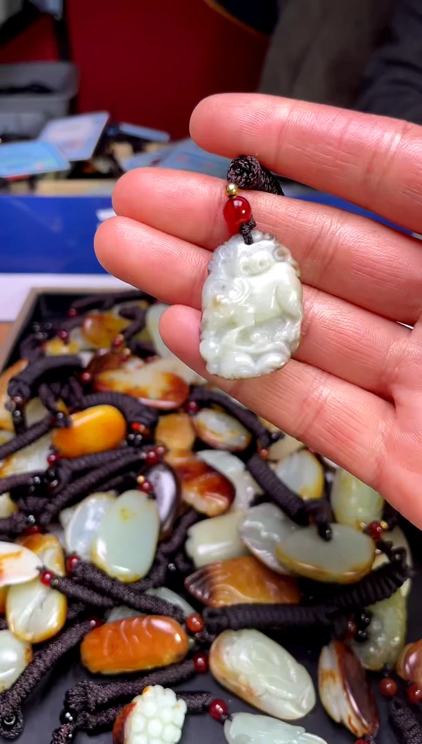 【闪购商品】和田玉颈饰未镶嵌23