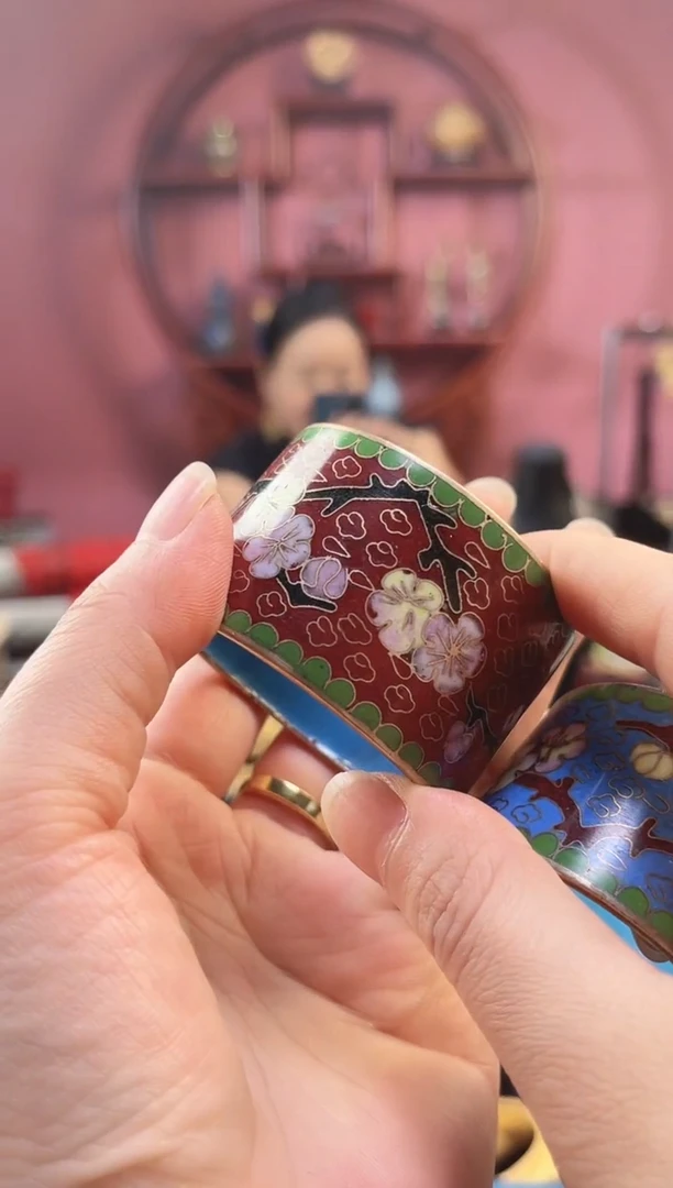 非遗 景泰蓝围巾扣 砖红