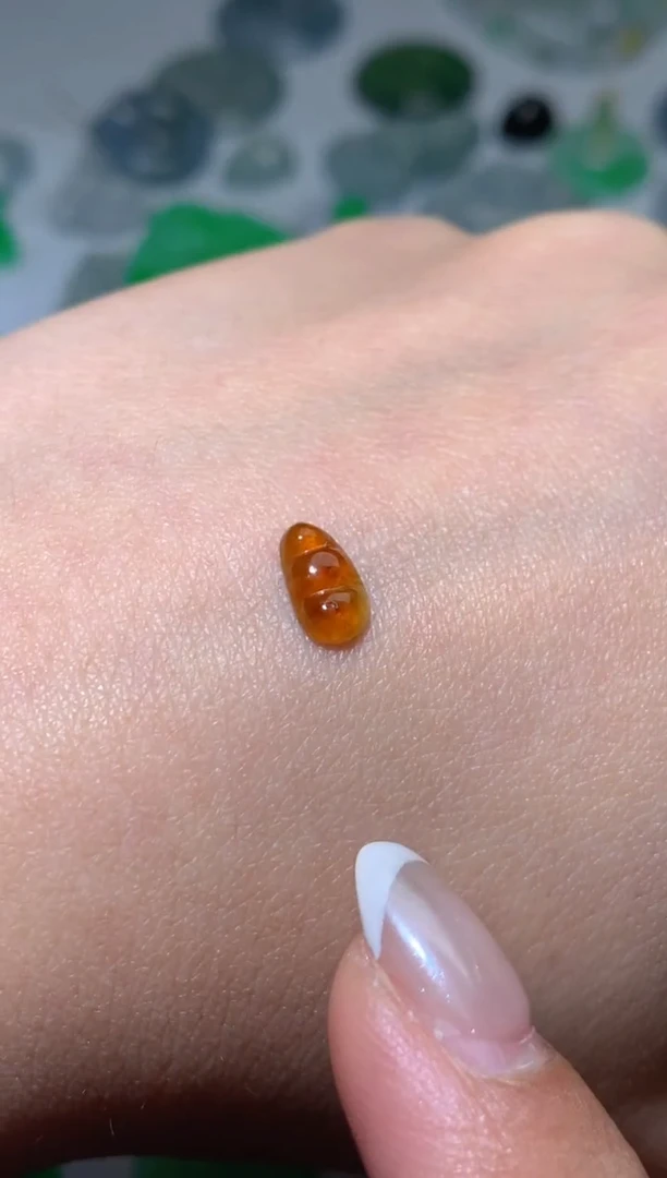 未镶嵌定制翡翠毛货