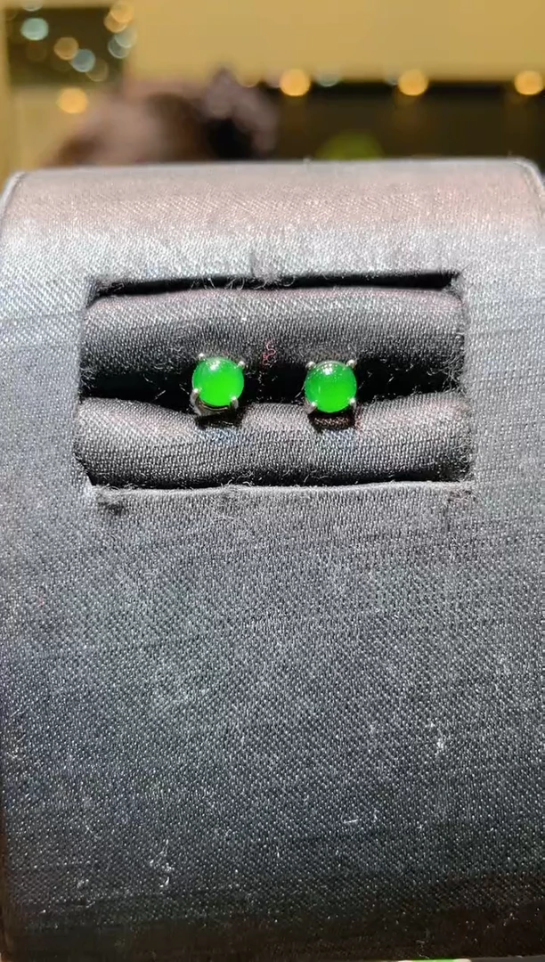 【闪购商品】翡翠吊坠(不含链)银S925镶嵌A4