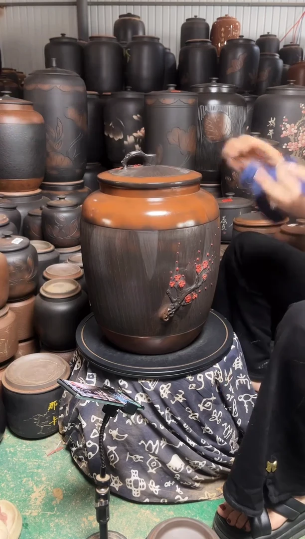罐瑕疵茶缸高44cm 红梅 519