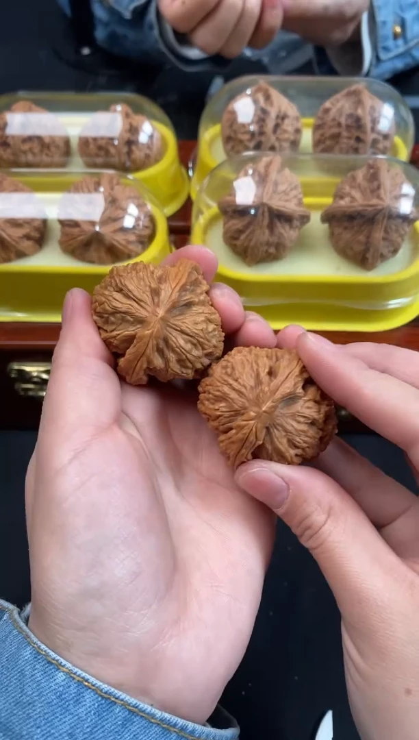 把件文玩核桃南疆石41尺A542