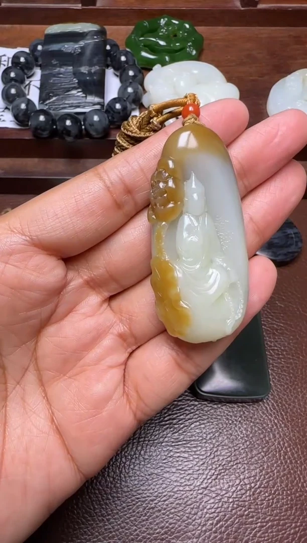 未镶嵌和田玉挂件和田玉挂件
