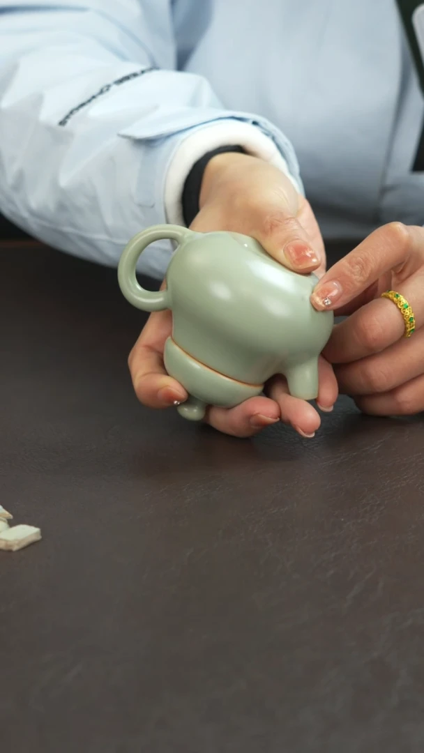 陶宣宝汝瓷原矿原釉作品微瑕