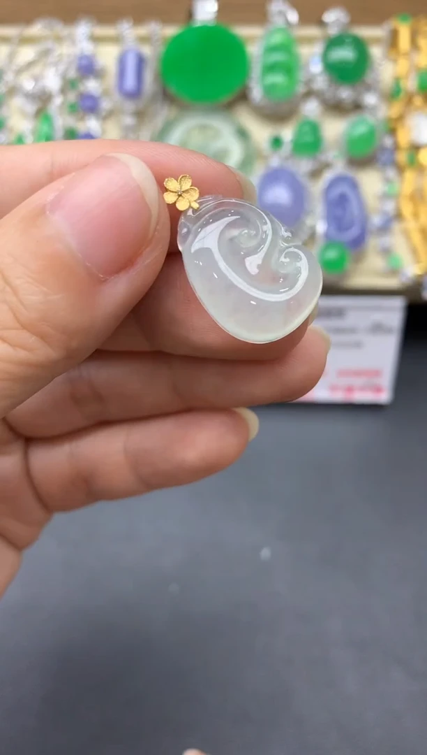 翡翠18K金镶嵌颈饰221-中国好珍宝