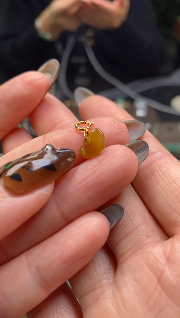 颈饰未镶嵌翡翠净货10894