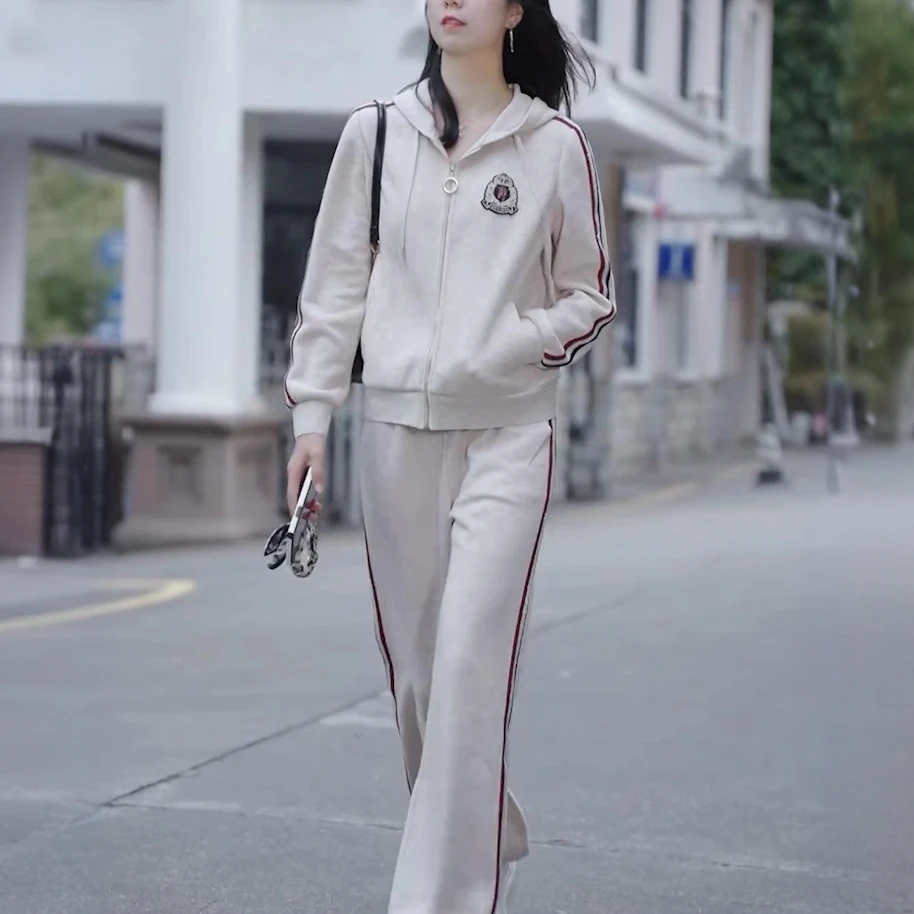 长袖宽松洋气百搭运动服两件套2025春秋季女士开衫休闲时尚套装