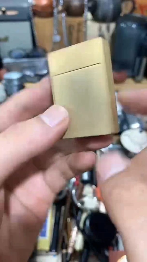 瓷片闪购商品  如图所示